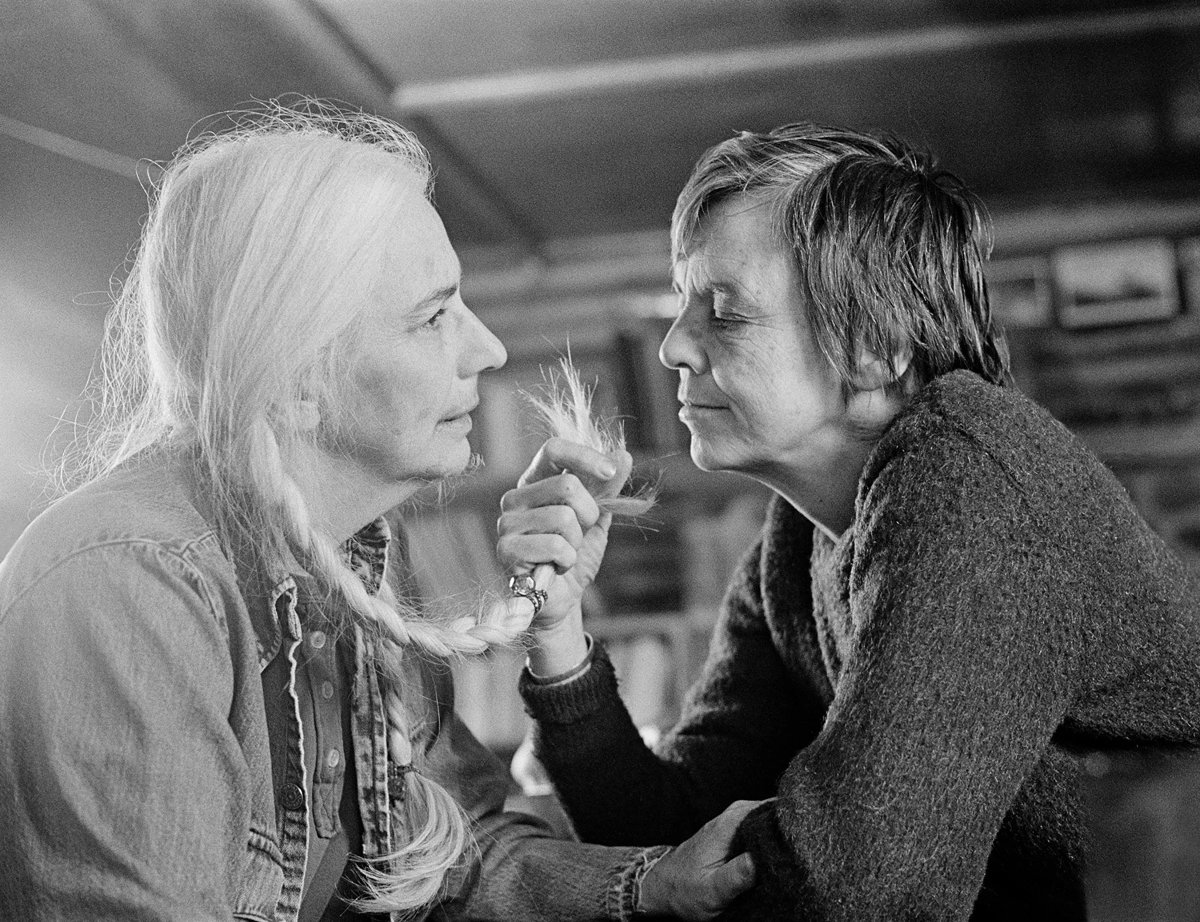 Dia de la visibilitat lèsbica

Des d'EnComú L'Escala volem dir que estem enamorades, enamorades del projecte que representem, on donem veu a tots i totes

JEB va explicar part d'aquestes històries i nosaltres lluitem dia a dia perquè la dissidència mai sigui un motiu d'exclusió