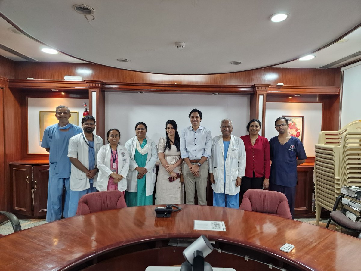 ic-os.org/new/member-fea…

Wonderful to meet Dr Sheela Sawant and colleagues at @TataMemorial in Mumbai and discuss international collaboration opportunities via @ICOSociety #cardioonc #cardiooncology @BCOSCardioOnc @VivekAgarwala5 @mdstbarts @BritishCardioSo