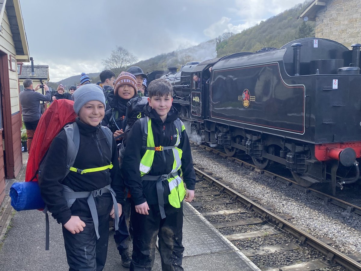 Great to see so many @StPetersYork doing so well across the North York Moors from #HoleofHorcum to #LevishamStation watching the 🚂 #choochoo