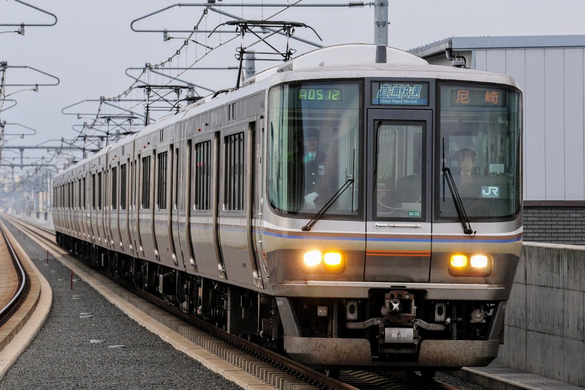 2008年3月15日から朝夕に尼崎〜奈良で運転を開始した直通快速。運転