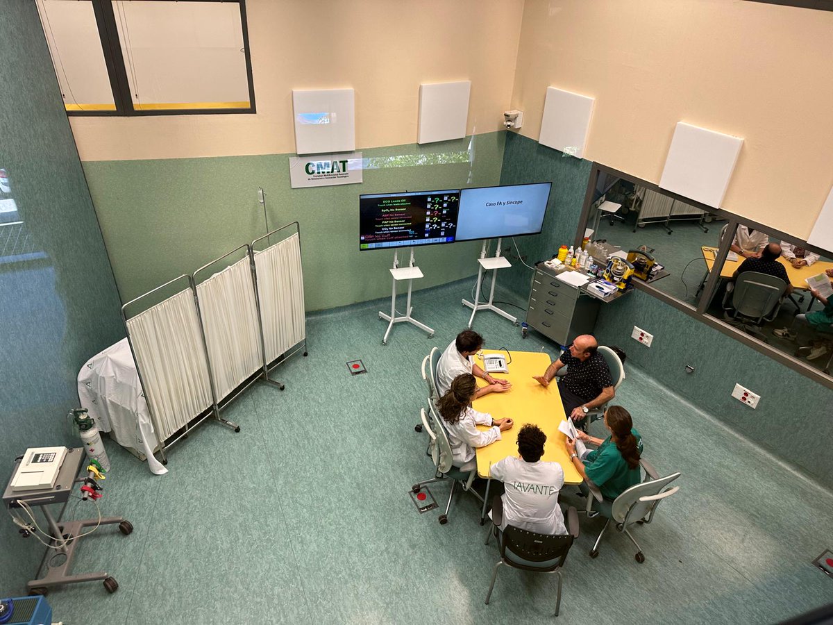 Así trancurrió la jornada del curso de atención hospitalaria al paciente con #fibrilación auricular #IAVANTEsimulación @pfizer_spain: Prebriefing, talleres con simuladores robóticos y pacientes simulados para crear casos clínicos propios de la patología cardiológica y debriefing