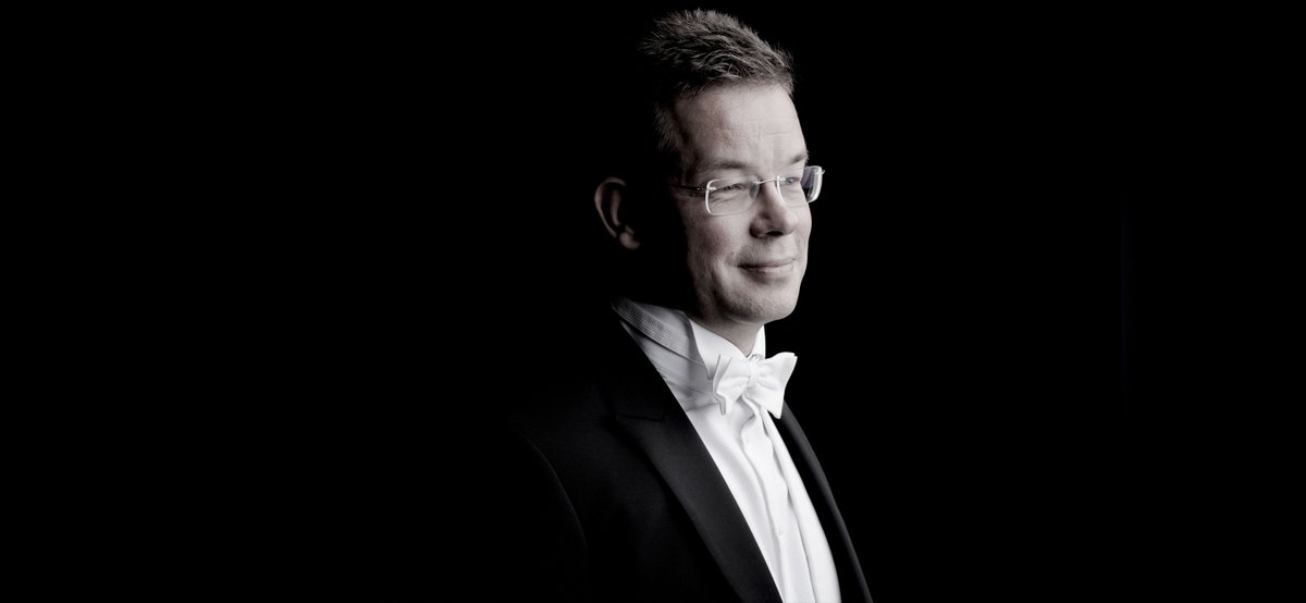 Tonight, Antony Hermus leads the Residentie Orkest in a concert at Amare, Den Haag.

🎟️ Book tickets: en.residentieorkest.nl/concert/2324-r…

#Intermusica #ClassicalMusic #Performance #Amare #DenHaag #Netherlands