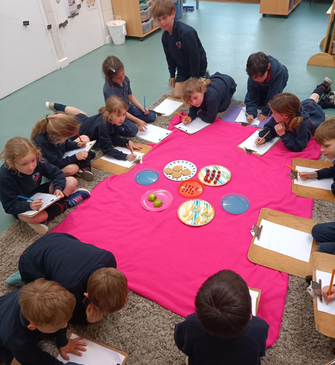 In Year 2 Maths, pupils have been working with halves, quarters and thirds by using real items to help them to solve problems. They particularly relished the opportunity to share items for a picnic for different numbers of children. #itstheclimb