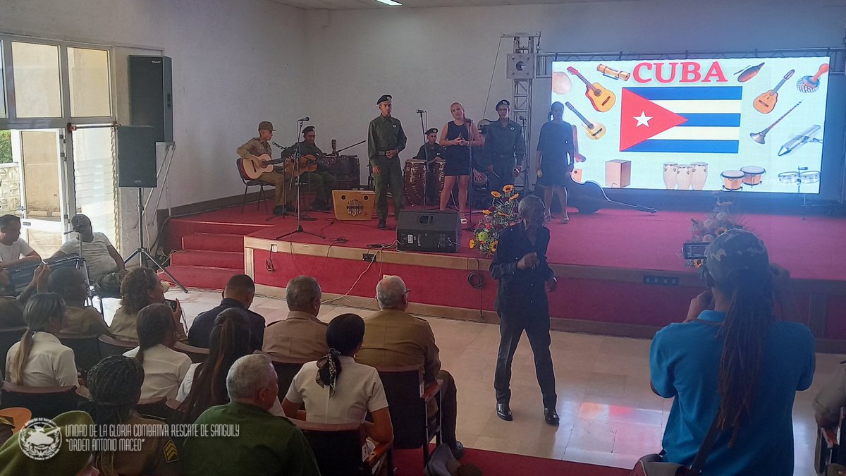 ' La Cultura; escudo y espada de la nación ' Gratificante, contagioso y juvenil estos son algunos de los adjetivos con que caracterizamos el 1er encuentro de Grupos Típicos de nuestras #FarCuba. Allí están presentes nuestros combatientes . 💯❤️🇨🇺 #GenteQueSuma