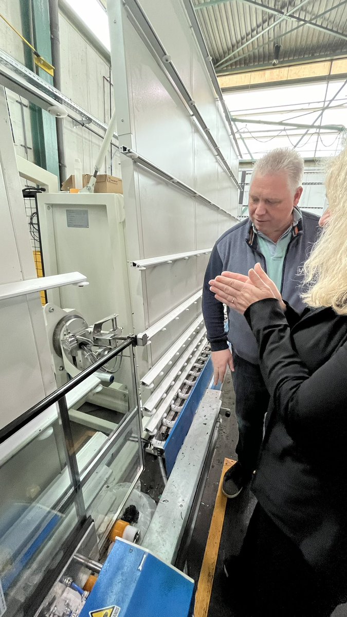 Eergisteren waren wij bij jerry Kers van La-paloma.nl voor een opfriscursus ‘glasherkenning’ 

Bedankt 🤩  

#makelaarapeldoorn #apeldoornsemakelaar #apeldoorn #familiebedrijf #makelaarinapeldoorn