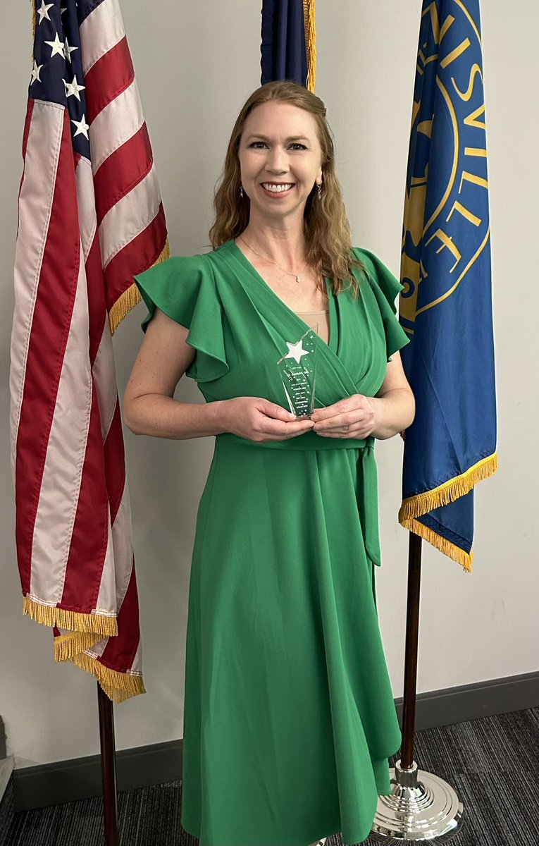 Shout out to Mrs. Emily Pierce Jennings for the “2024 Outstanding School Media Librarian” by the Jefferson County Association of School Librarians! SME is so very lucky to have the best librarian in town!