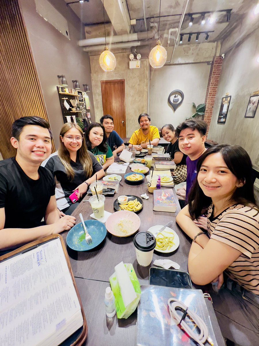 YACmomqpm's tweet photo. #LPYM's - L. O. T. R. (Liturgy On The Road - On Site) #theYACafterwards (Thursday, April 25, 2024 - 7:30pm to 10:00pm) at “CUPS-Metro”, QC.
Bible Life Leader (BLL):
-Sis. Aira Leonardo
YAC # 20
St. Antonio Primadlo
#YAC #LPYM #LPYMworks
#LPYMinAction #ThyWord
#LOTR #LOTR2024 https://t.co/X2poYKAfht