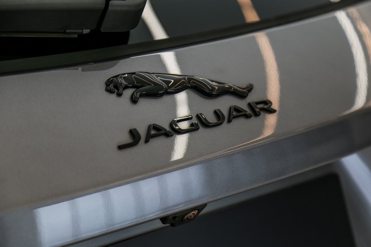 Sınırsız ve özgür. Jaguar F-PACE #Jaguar #FPACE #BorusanOto #BorusanOtoAvcılar