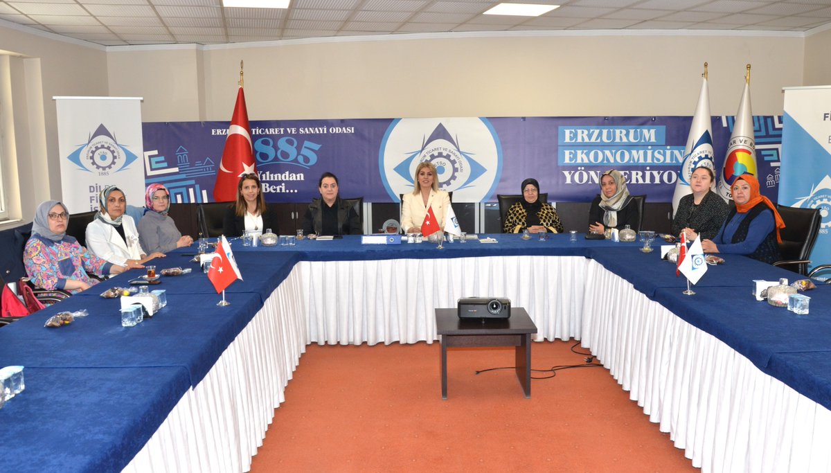 Türkiye Odalar ve Borsalar Birliği (TOBB) Erzurum Kadın Girişimciler Kurulu (KGK) İcra Komitesi’nin Nisan ayı olağan toplantısı, Kübra Alioğulları başkanlığında gerçekleştirildi.