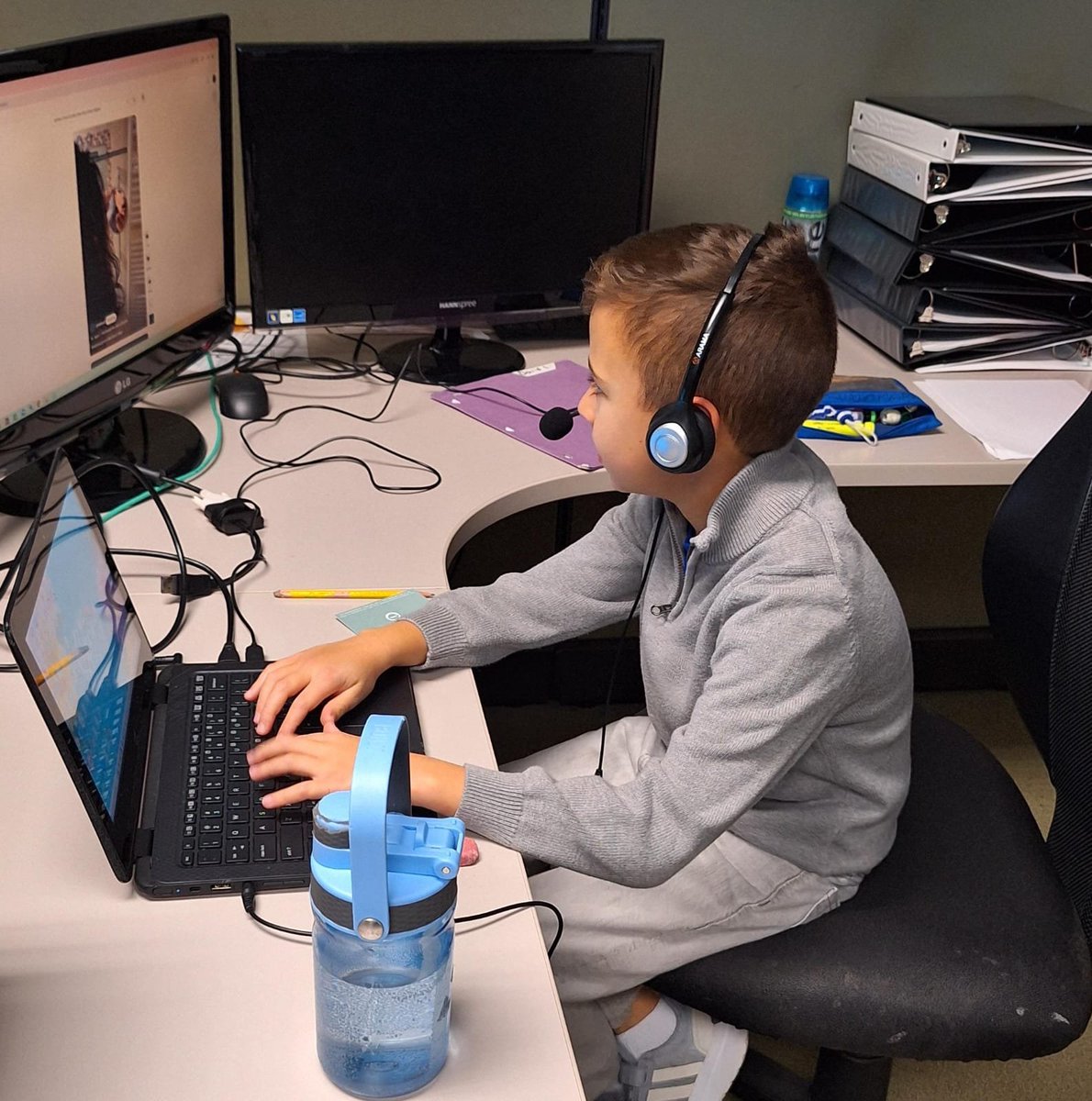 Take Your Child to Work Day Success! 🌟 It's a fantastic way to inspire the next generation and give them a glimpse into the world of IT. Here's to sparking curiosity and future innovation! 

#FutureTechies #TakeYourChildToWorkDay #FamilyDay #Ten4Tech