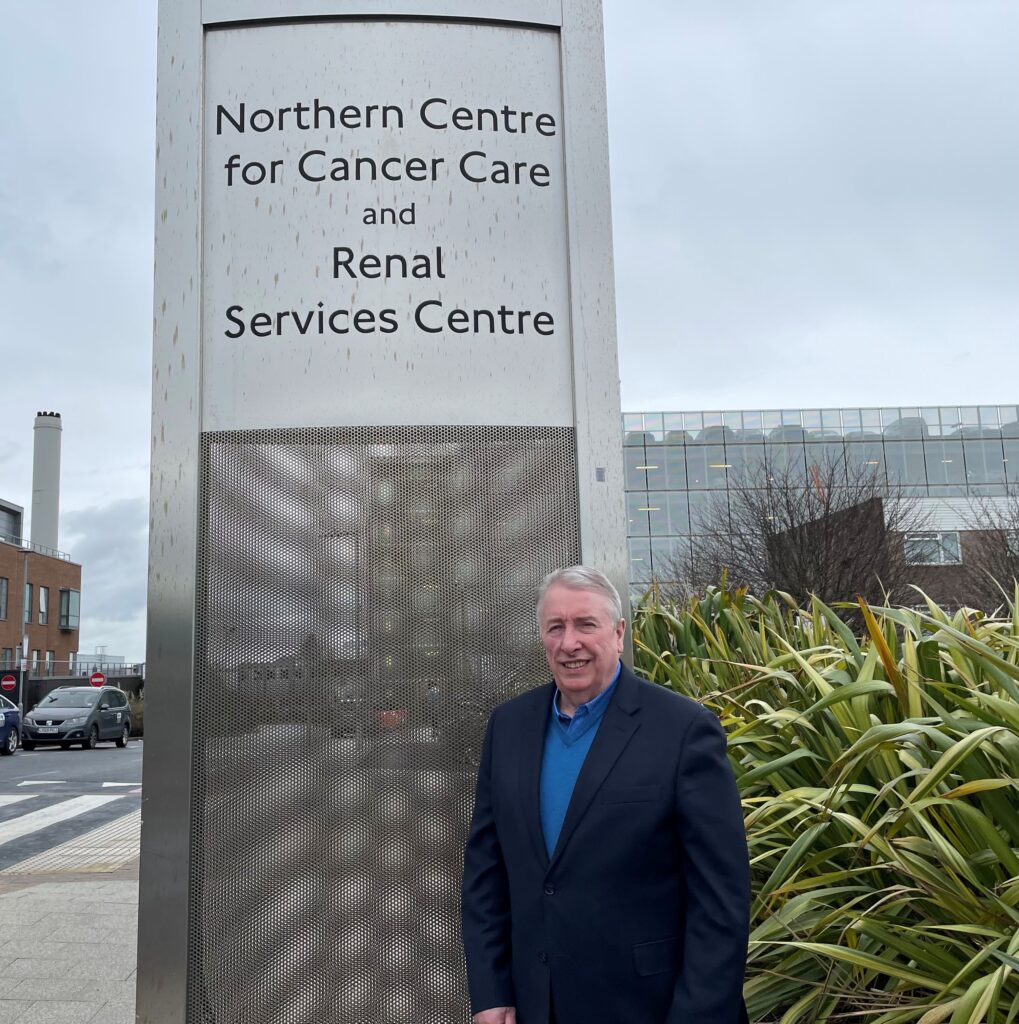 🗣️'It has changed my life' Medics & scientists at @NewcastleHosps are working together to bring the most innovative advanced therapies to patients. 📷And they've now delivered life-saving CAR T-cell therapy to more than 100 patients, including Stanley.⬇️ newcastle-hospitals.nhs.uk/news/newcastle…