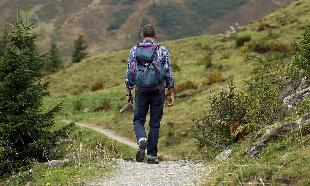 Get your hiking boots on and experience the healing power of nature with Positive Steps Outdoors' green therapy programme! 🚶‍♀️ Join the Healthy Hikes from May to Sep '24 and take a positive step towards mental well-being. For more details, go to bit.ly/43M4OhO