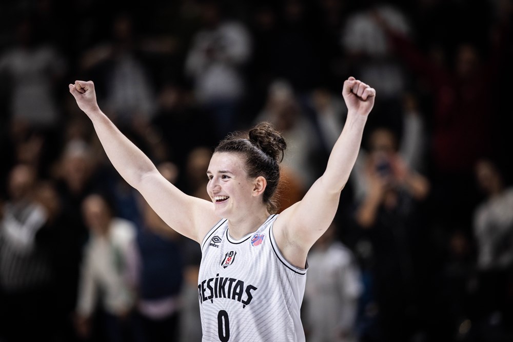 🦅🏀Beşiktaş BOA kadın basketbol takımımız, geçtiğimiz sezon başı kadromuza kattığımız Mihaela Lazic ile yeniden anlaştı.

▪️Sezonun ilerlemesi ile birlikte takımımıza önemli katkıda bulunan Hırvat guard siyah beyazlı formayı giymeye devam edecek.

#BeşiktaşBasketbol #BeşiktaşBOA