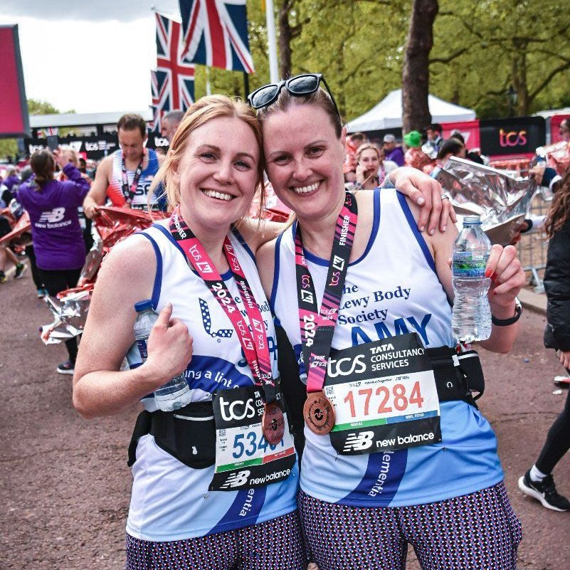 Today is the last day you can apply for a place in the London Marathon 2025. We do not have an 'official' place next year, so for anyone who would like to support us, you have until 9pm to enter the ballot: tcslondonmarathon.com/enter/how-to-e… #Lewybodydementia #LondonMarathon #Dementia…