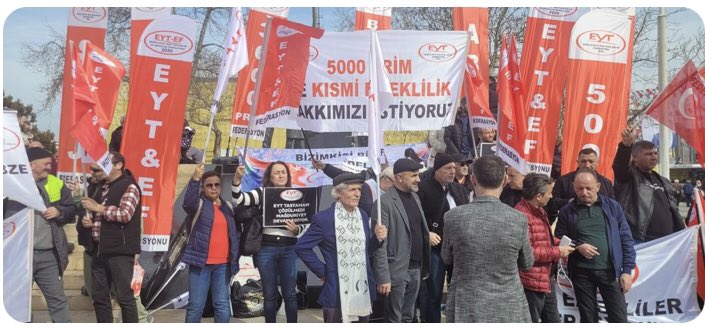 EYT meselesinde mağduriyet halen devam ediyor

5000 Prim ve Kısmi Emeklilik Çözüm Bekliyor

#5000KısmiyeAdaletNerede
#EmekliAçlıklaSınanıyor
@isikhanvedat
@Akparti @MHP_Bilgi
@herkesicinCHP 
@iyiparti 
@zaferpartisi 
@rprefahpartisi