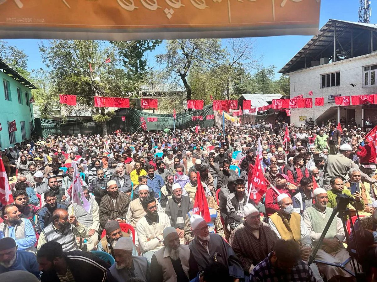 Kulgam, Jammu & Kashmir: Comrade Md Yousuf Tarigami addressed a rally at Nillow, Kulgam, organized under the banner of Kisan Mazdoor Mega Rally. The rally was also addressed by Chairperson of DDC Kulgam, Mohammad Afzal Parray; State General Secretary, Ghulam Nabi Malik; District…