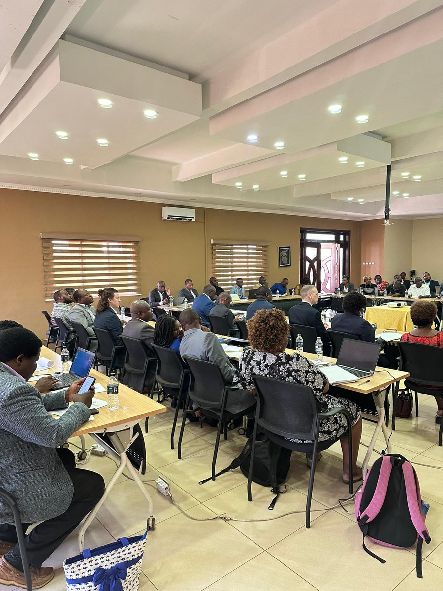 #HappeningNow @NorwayinMalawi funded @ILO’s Addressing decent work #deficits and improving rights at work in tobacco sector (ADDRESS) project Launch of ‘Survey on #tenant growers in Malawi’s #tobacco industry summary report’ taking place at Crossroads Hotel in Lilongwe, #Malawi.