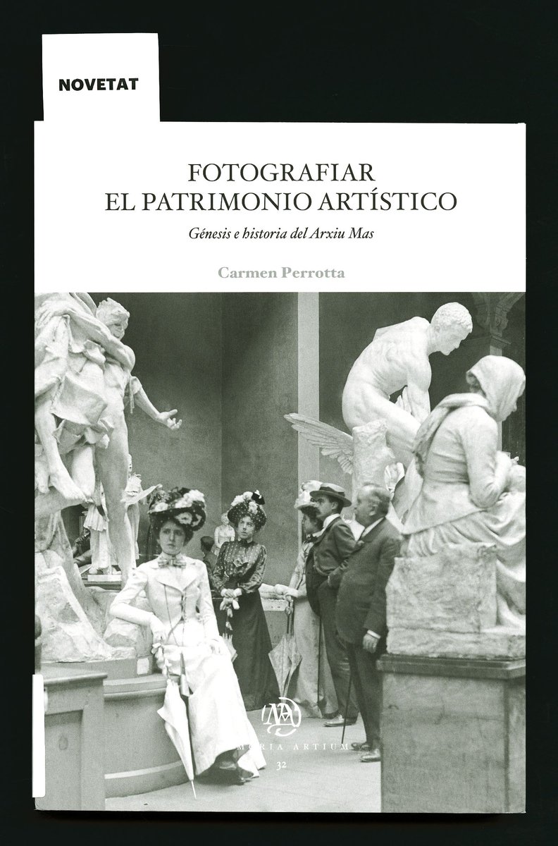 🆕Novetat!

📗"Fotografiar el patrimonio artístico: génesis e historia del #ArxiuMas" (#MemoriaArtium, 2023), de <a href="/perrottaCARMEN/">Carmen Perrotta</a>.

Disponible per consulta i préstec📝

#llibresdedisseny #librosdediseño #designbooks #fotografia #photography #patrimonicultural #fotografiaart
