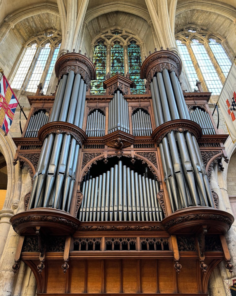 🎵 Lunchtime Organ Recital If you’re in the area, tomorrow lunchtime, why not pop into the Cathedral to enjoy some music. Tomorrow's recital is given by Simon Johnson, Master of Music at @WestminsterCath. 🕐 Monday 29 April, 1.20pm