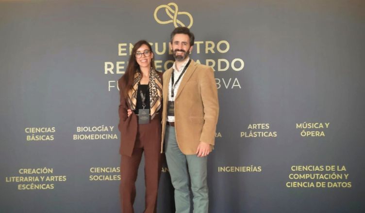 Los investigadores de @LoyolaAnd Francisco Cuadrado y Almudena Carneiro presentes en el encuentro de la Red Leonardo @FundacionBBVA Forman ya parte de esta comunidad de conocimiento a la vanguardia en investigación científica y creación cultural uloyola.es/blog/investiga…