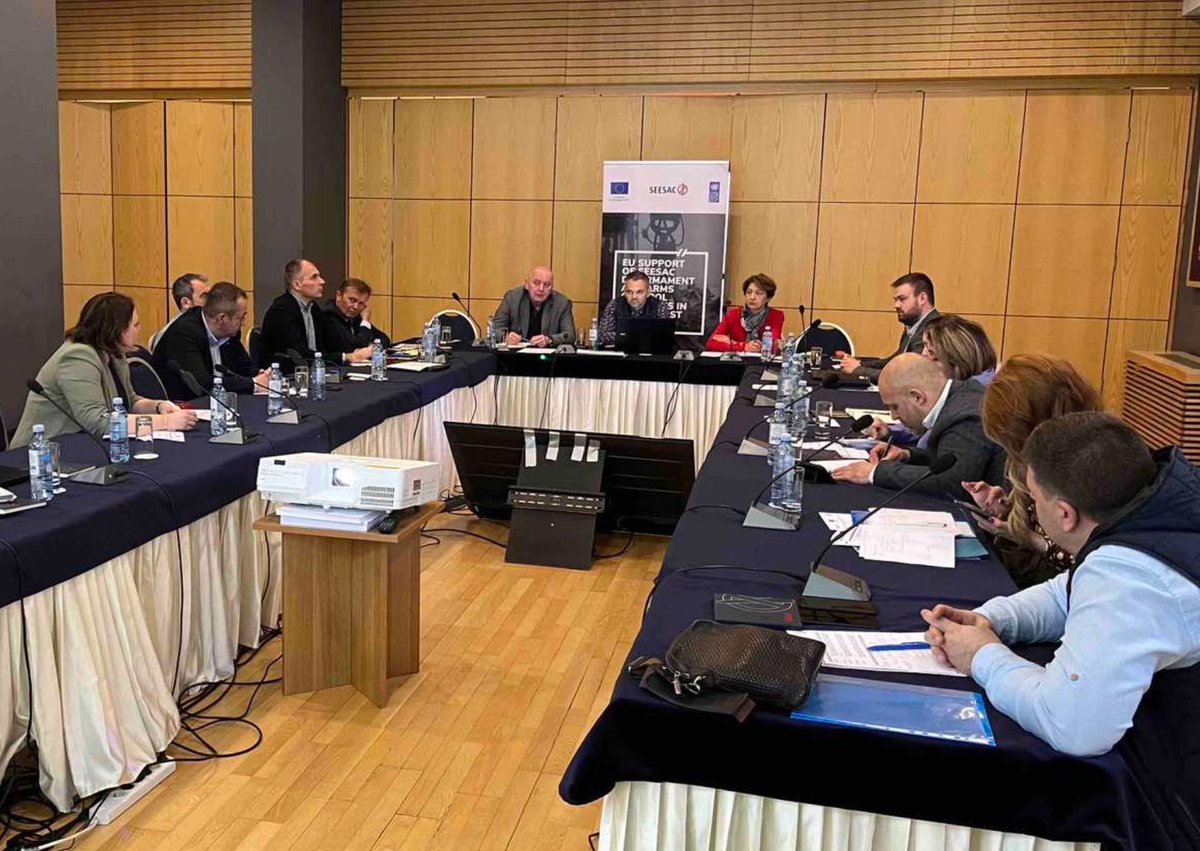 Today in #Belgrade, we're with the SALW Coordination Council for the evaluation of Serbia’s SALW Control Strategy 2019-2024

Upcoming - a new SALW strategy for a #SaferRegion
 
Supported by 🇪🇺