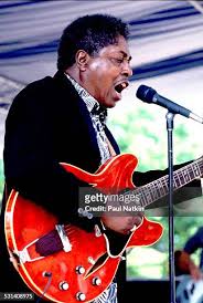 Happy B'Day April 26 to blues legend Johnny Shines!

The Complete JOB Recordings 1952-53
youtube.com/watch?v=JoPOSh…
Chicago The Blues Today Vol lll
youtube.com/watch?v=oZ_bLX…
#robertjohnson #deltablues #slideguitar #guitarist #Blues