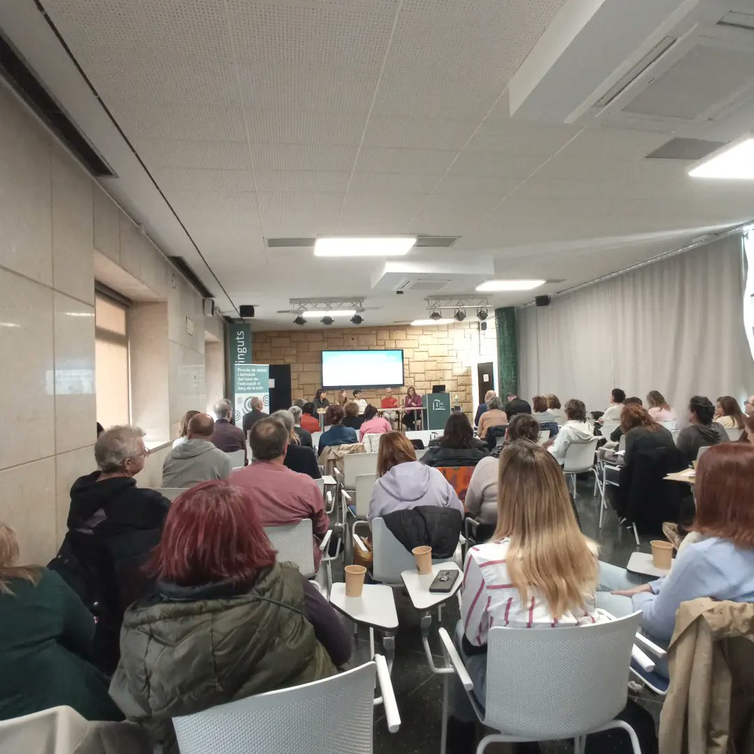 CFAsjuanarbo's tweet photo. Jornada territorial: Procés de debat i definició del futur de l'educació al llarg de la vida
L'objectiu de la qual va ser recollir les aportacions dels agents implicats en el camp de l'educació de persones adultes.
#aepa #cfasebastiajuanarbo #escolaadultsamposta #selv #educacio https://t.co/B2Z3t0HiMj