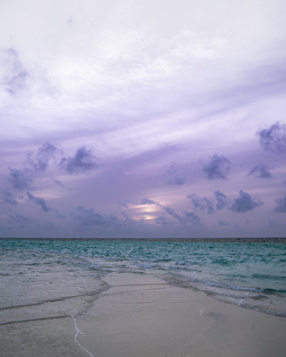 Share your photos of clouds below! ☁️