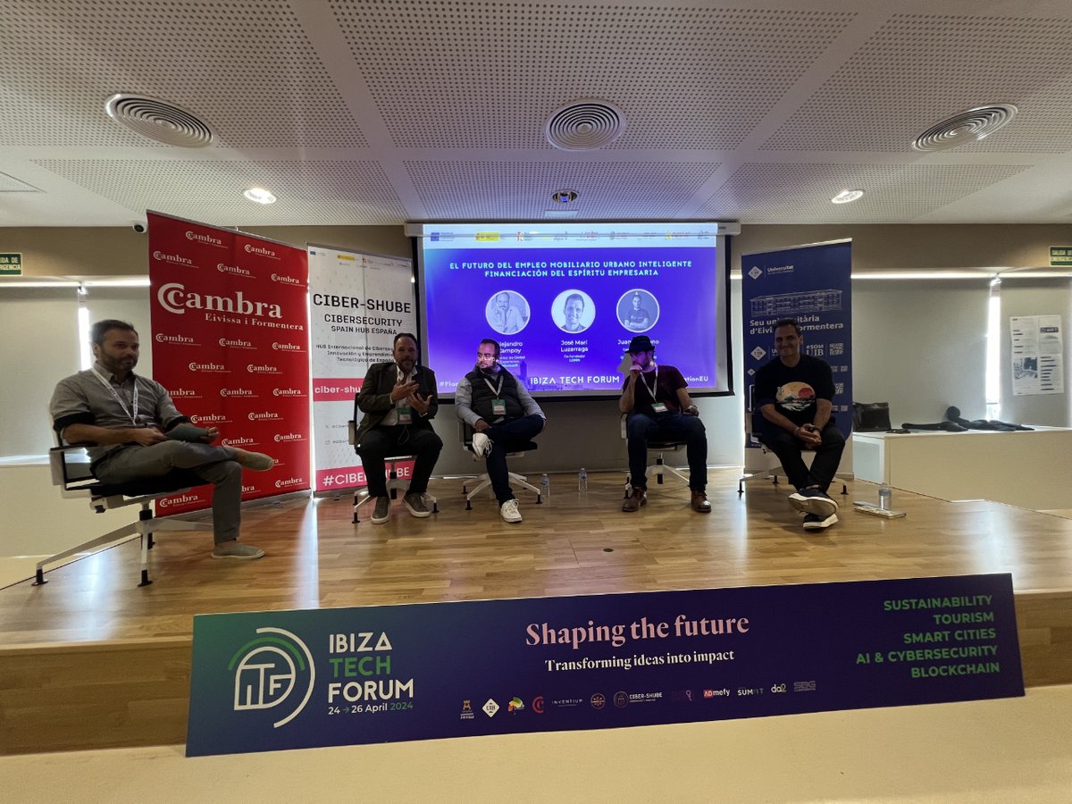 'Future of work' moderated by Alejandro Campoy (Global Experience Director at Microsoft), panelists Jose Mari Luzarra (Co-Founder of LEINN & Mondragon) and Juan Luis Cano (Principal Product Manager at QuantumBlack, AI by McKinsey)  @ibiza_travel #IbizaTechForum #futureofwork