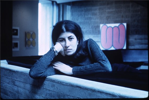 afikra's tweet image. "Finding Palestine in Michigan: On Painter Samia Halaby"
 — Rachel Winter assistant, curator  @MSUBroad, dives into the story of the inimitable Palestinian painter #SamiaHalaby in Michigan, the home of Arab-America ➡️afikra.com/blog/samia-hal…

📸via Jadaliyya