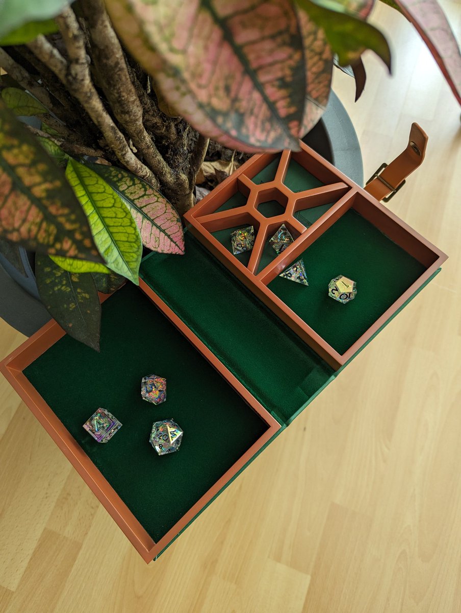 Nakkuchan #ExodoDeLosDragones tweet media