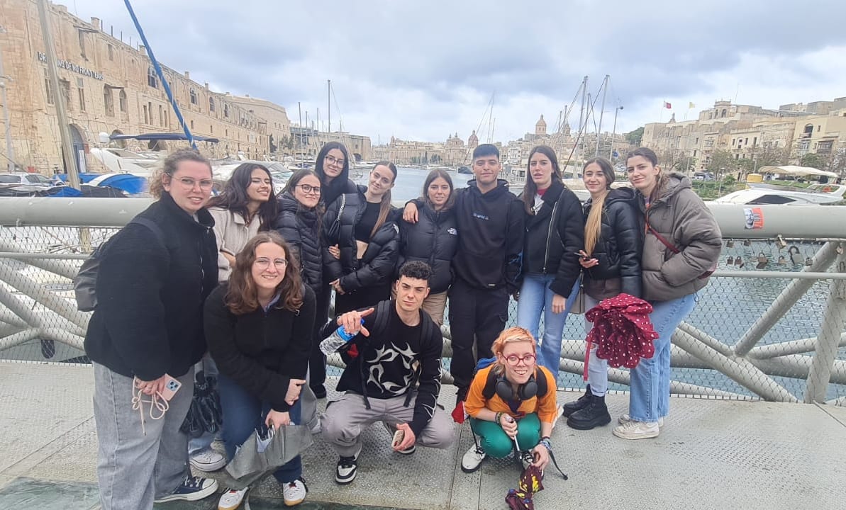 El grup de 2n d Animació sociocultural i turística està seguint una estada formativa a  #Malta, en el marc del Programa d Impuls de Llengües estrangeres a l'#FP combinant classes i activitats culturals en #llenguaanglesa 

#FP #SSC
#somFP