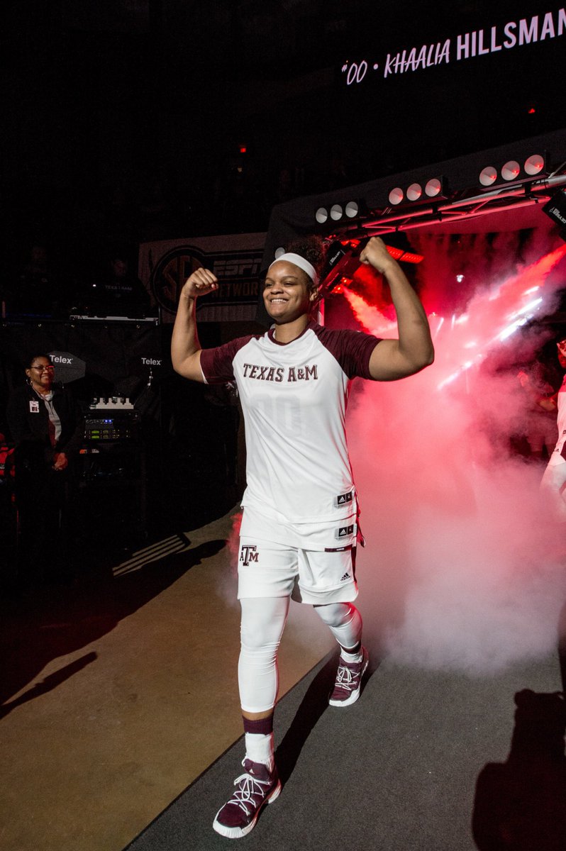 🦅🏀 Beşiktaş BOA kadın basketbol takımımız, 28 yaşındaki Amerikalı uzun Khaalia Hillsman ile anlaşma sağladı.✍

▪️Khaalia Hillsman, geçtiğimiz sezon ligimizde çıktığı 32 maçta; 33.3 dk, 21 sayı, 11.5 ribaund ve 2 asist ortalamaları ile oynadı.

#BeşiktaşBasketbol #BeşiktaşBOA