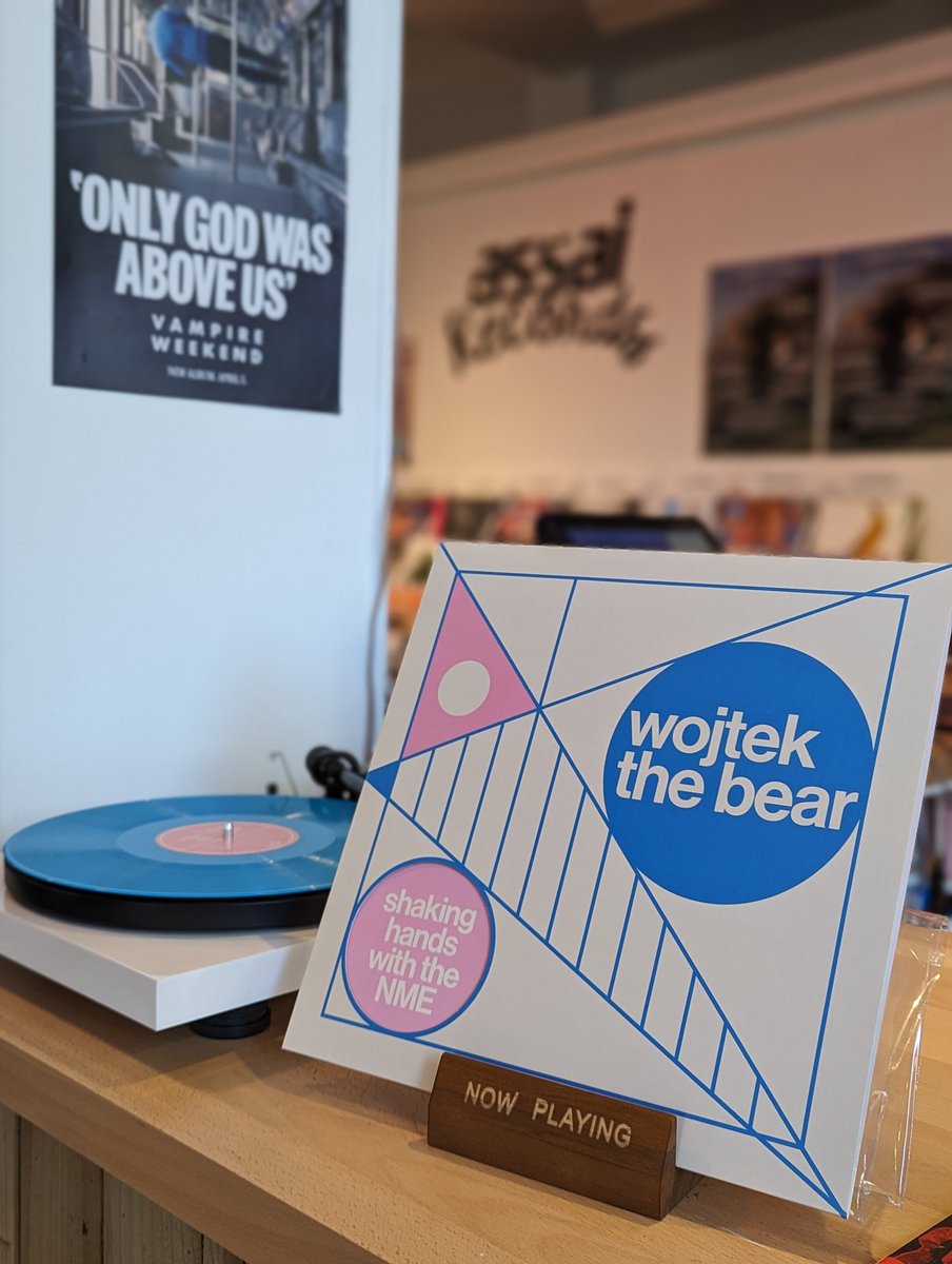 Spinning the brand new album from local legends @wojtekbearband! 

Just arrived here, and available in-store on blue vinyl! 

#wojtekthebear #glasgow @LNFGlasgow #assairecords