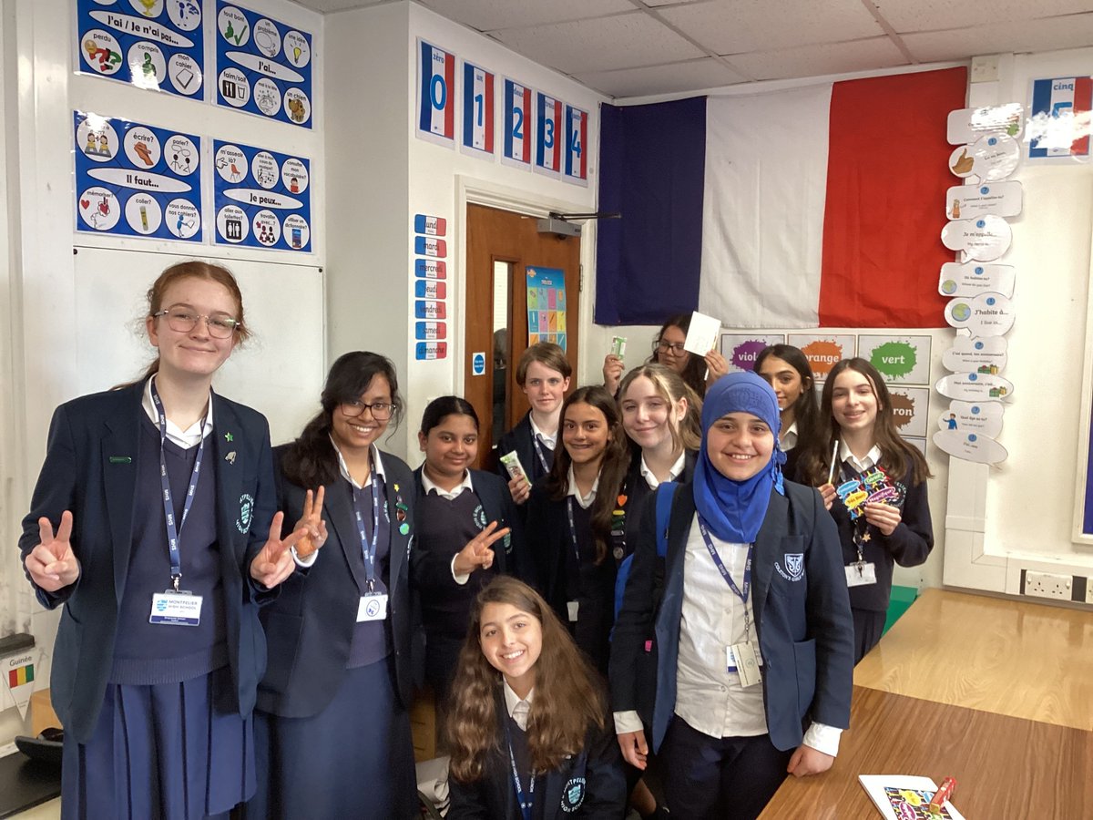 Well done to our Year 8 & 9 French students who made it to the MHS final of the Foreign Language Translation Bee @VenturersTrust @BristolEdu Bonne chance!