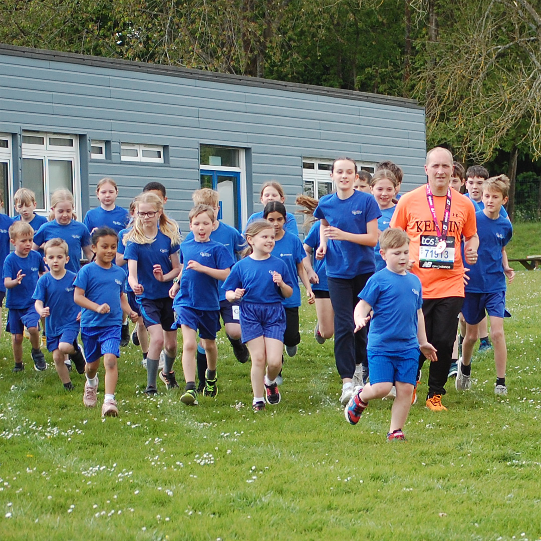 On Sunday, Kelvin Mandeville, the caretaker at Great Bookham school took part in the London Marathon.  He completed 26.2 miles in 4 hours 31 minutes, raising a fantastic £1,626.00 for the school.
Well done Kelvin!
To donate: gofundme.com/f/d9u9s8-schoo…

#londonmarathon2024 #surrey