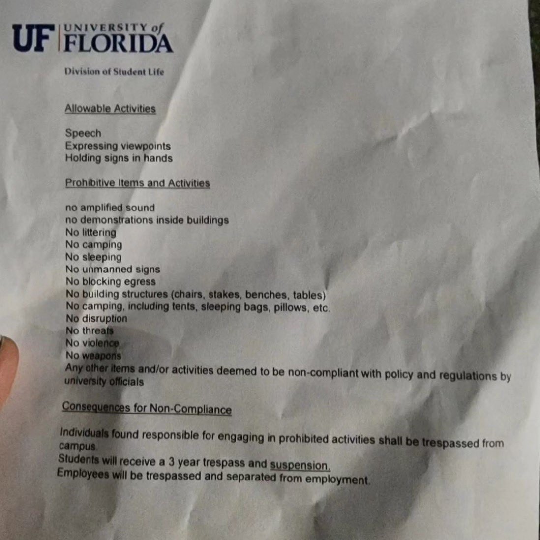 The University of Florida is clear on what’s allowed and what isn’t at their campus. 

✔️ Free speech and holding signs are fine

❌ Camping put, taking over buildings, littering, posting signs, amplifying sounds, threats, violence are unacceptable

➡️ Students who violate the…