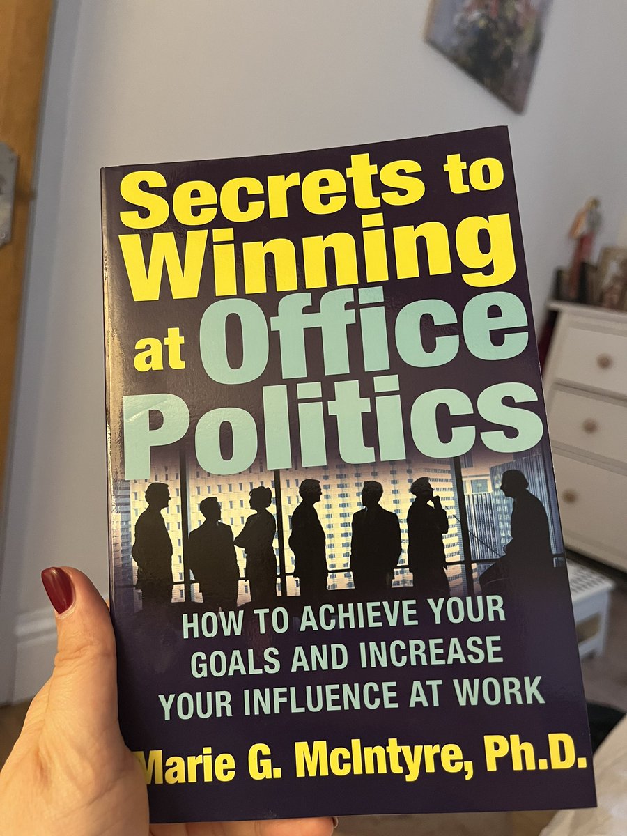 The only book you need right now! It is seriously going to change how you perceive your workplace and will support you achivung the success you only dream of. amazon.co.uk/Secrets-Winnin…