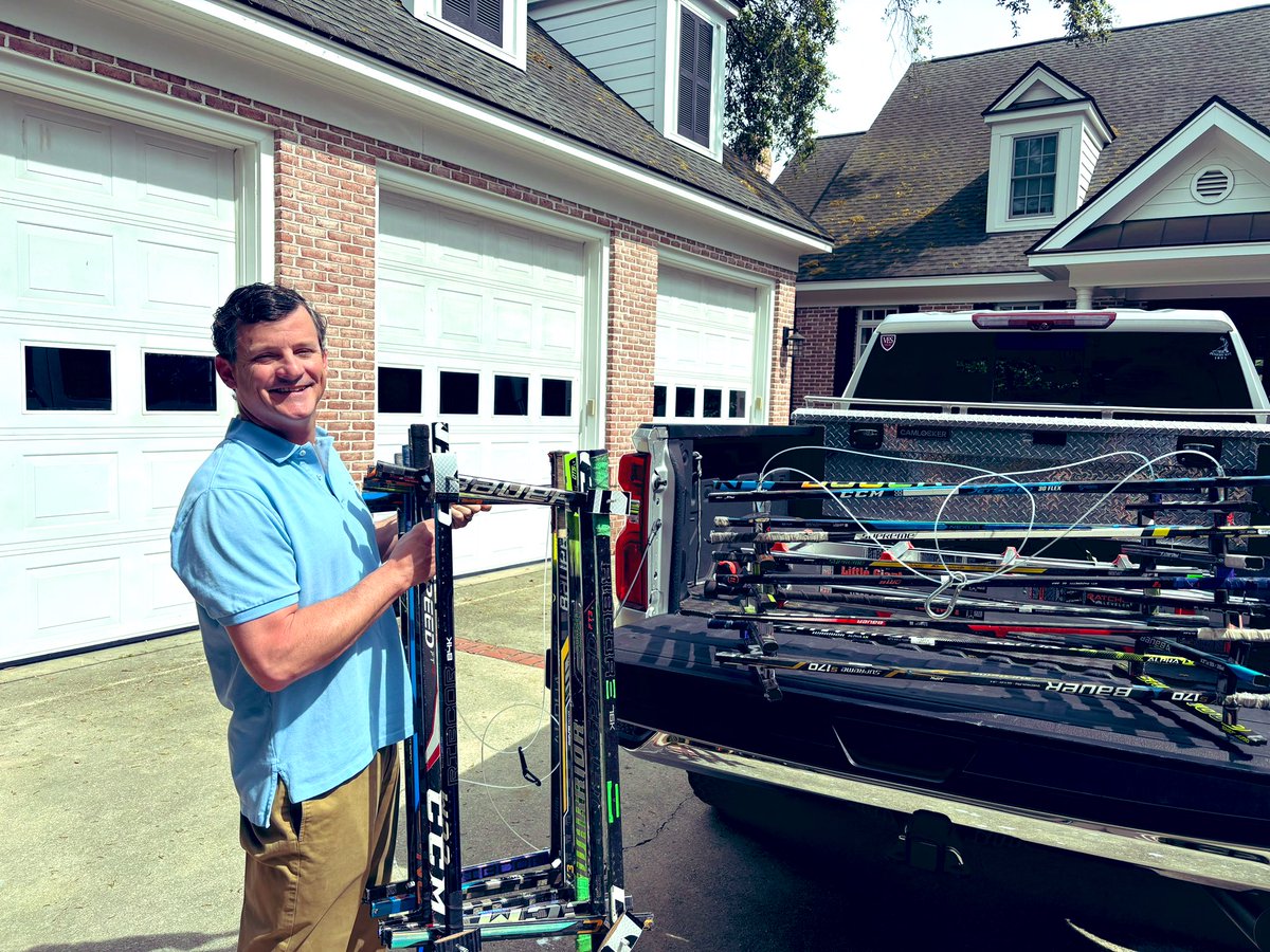 Two reefs from our reef build with @SCStingrays and @ToadfishOutfit were recently deployed at the home of our friend Kenan Walker in Murrells Inlet SC. We look forward to his recruitment reports in the coming months. @BauerHockey @HockeyMonkey @Capitals #oysterrestoration