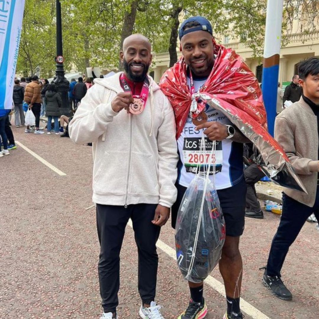 💙 We are still feeling all the emotions from Sunday! Don’t forget the 2025 @LondonMarathon ballot closes today at 9pm! Join #TeamCHECT and help make a difference to the lives of families affected by retinoblastoma. Enter the ballot here: buff.ly/3vZv38e