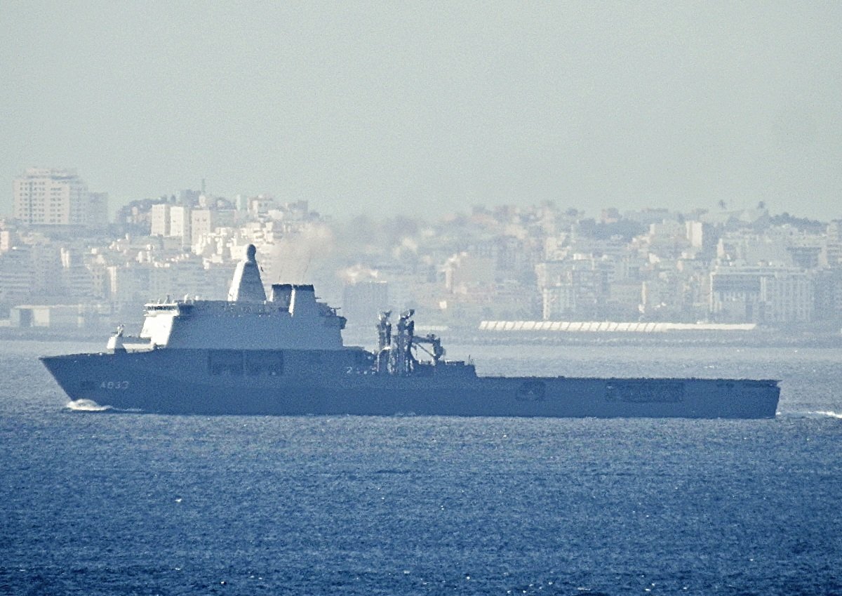 🇳🇱HNLMS Karel Doorman transiting the Strait of #Gibraltar this morning on her way to the Red Sea. She will provide providing fuel and and medical support to coalition warships in the region until end of August. via @viewtothenorth