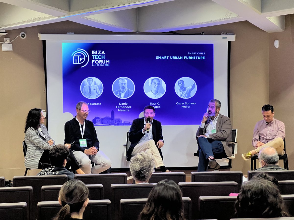 'Exploring Smart Urban Furniture' by @dordonyez, panelists @JBarroso_Autor  CabinPaq, Daniel Fernández Maestra @smartcityclust, @rgserapio Neuromobile, and Oscar Soriano (Founder and CEO of Play the Game). @ibiza_travel #IbizaTechForum