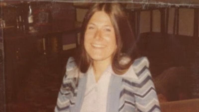 A memorial to a scientist who was murdered by her ex-husband in 1978 has been unveiled at the university where she worked. <a href="/aberdeenuni/">University of Aberdeen</a> has dedicated a plaque to Dr Brenda Page next to its laboratories, and a tree has been planted in her memory.