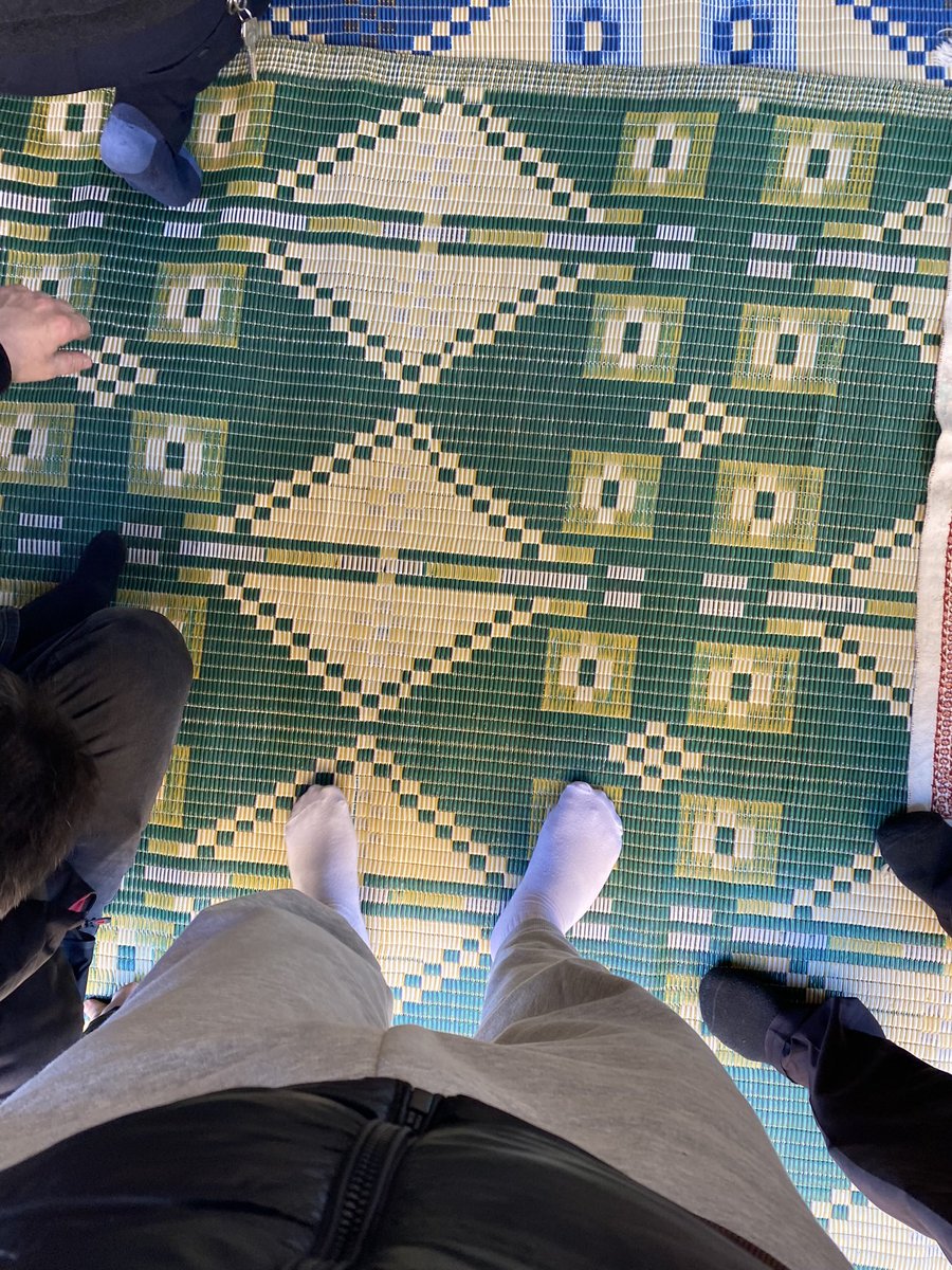 senden giden şey zaten senin için yaratılmadı, senin için yaratılan şey ise senden asla gitmeyecek.. hayırlı cumalar