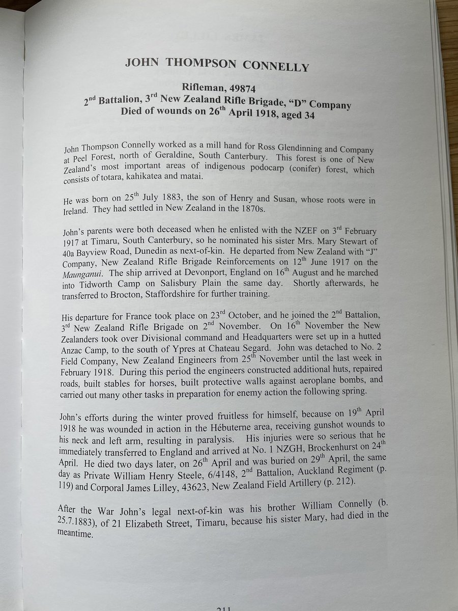 2/2 I recently paid my respects to the fallen in the immaculate @CWGC Brockenhurst St Nicholas, Churchyard,and they include a Kiwi casualty who died #OnThisDay in 1918,and is laid to rest there 🙏🏽 #RIP 49874 Rifleman JT Connelly,2nd Bn,NZ Rifle Brigade #LestWeForget @Niki44