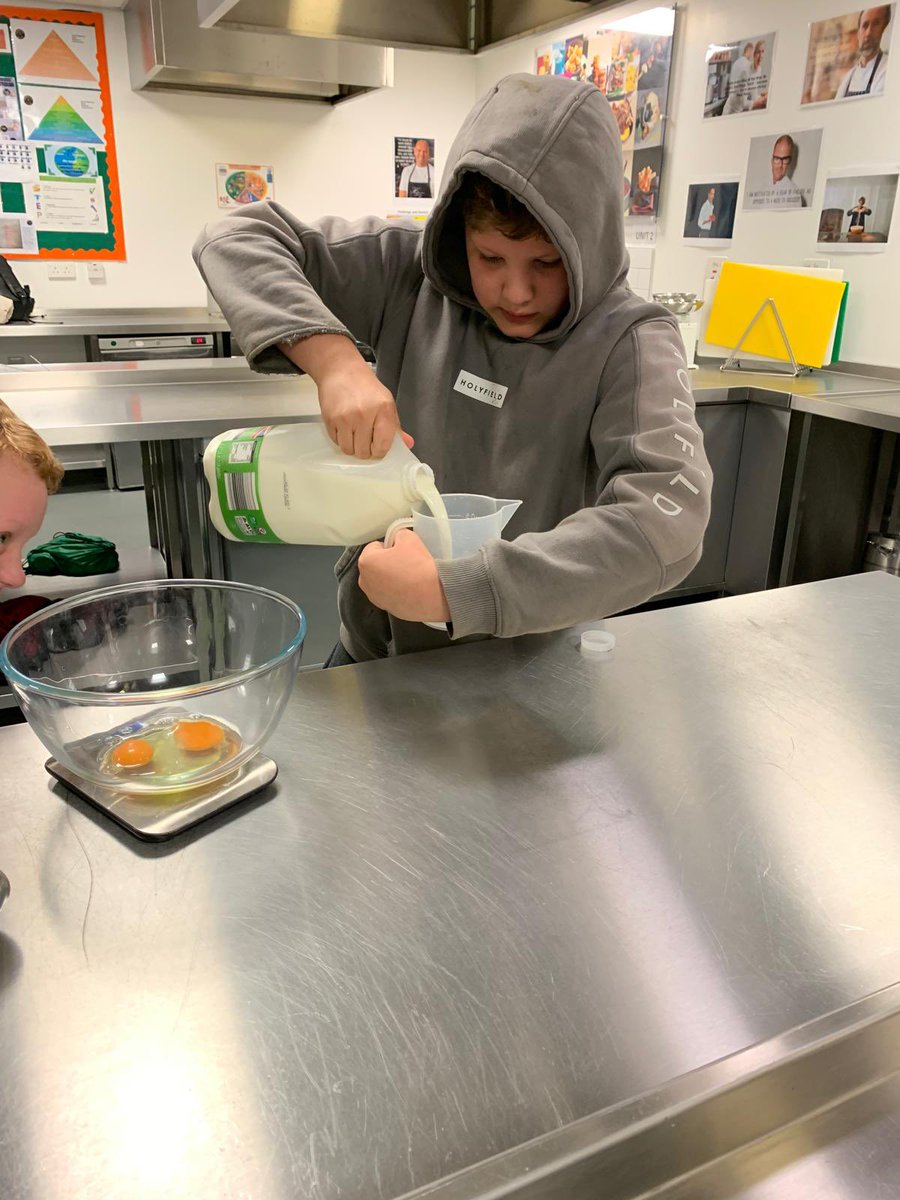 #OiamCharity 

🥞🍳 CRACKIKG UP!

⭐️ We had a great time at Cook & Eat Development last night- our 9 budding chefs made pancakes!

✅ …and enjoyed incorporating healthy options 🍓🫐

❤️ A key part of making pancakes is trying to flip them- we’re pleased to report success!