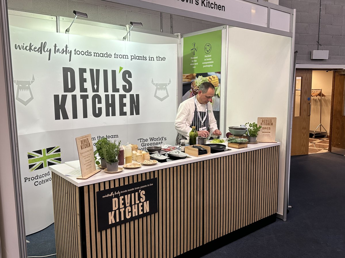 forestgreenkitchen tweet media