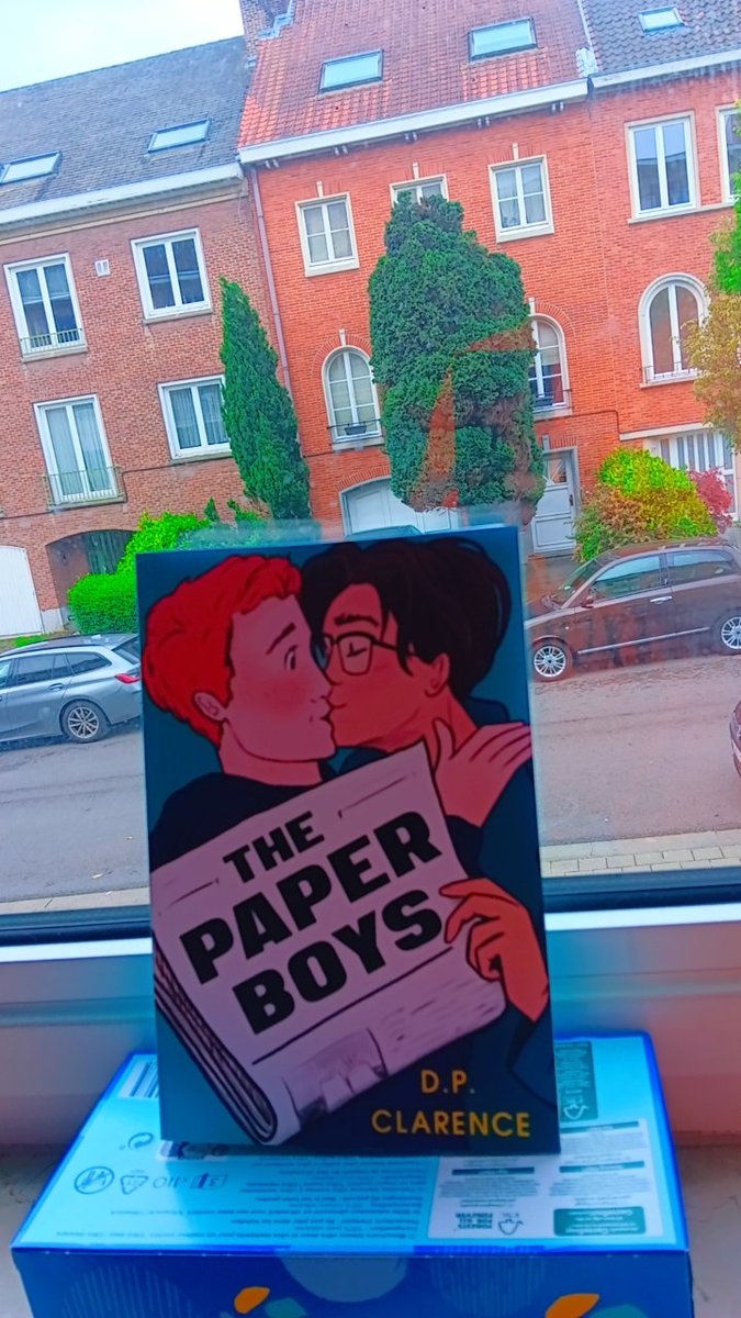 Got the paperback!

#books #booktwt #BookTwitter #WritingCommunity #romcom #LGBTbooks #2024Debuts