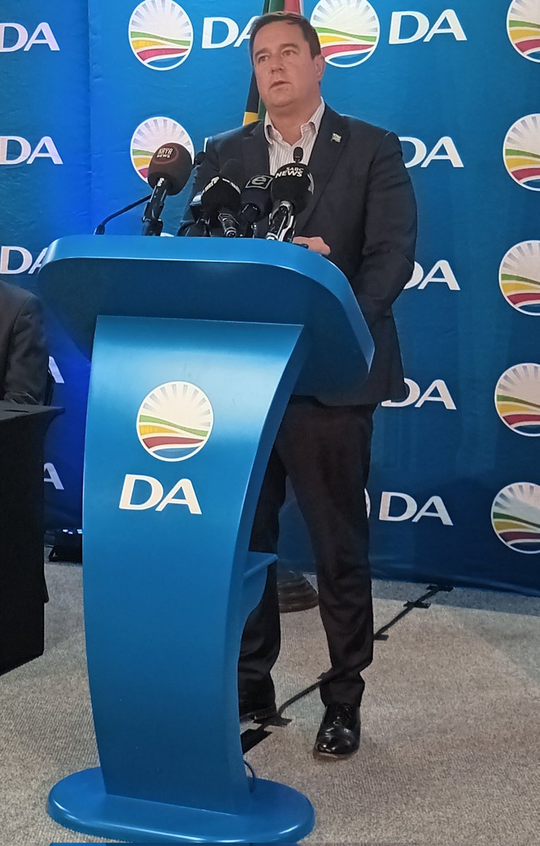 The DA has outlined an economic policy to remove entry barriers for SMMEs to create 2.5 million jobs in the country. The party is also promising to convert the social relief of distress grant into a job seekers grant - to assist the unemployed. PM #KayaNews #2024elections