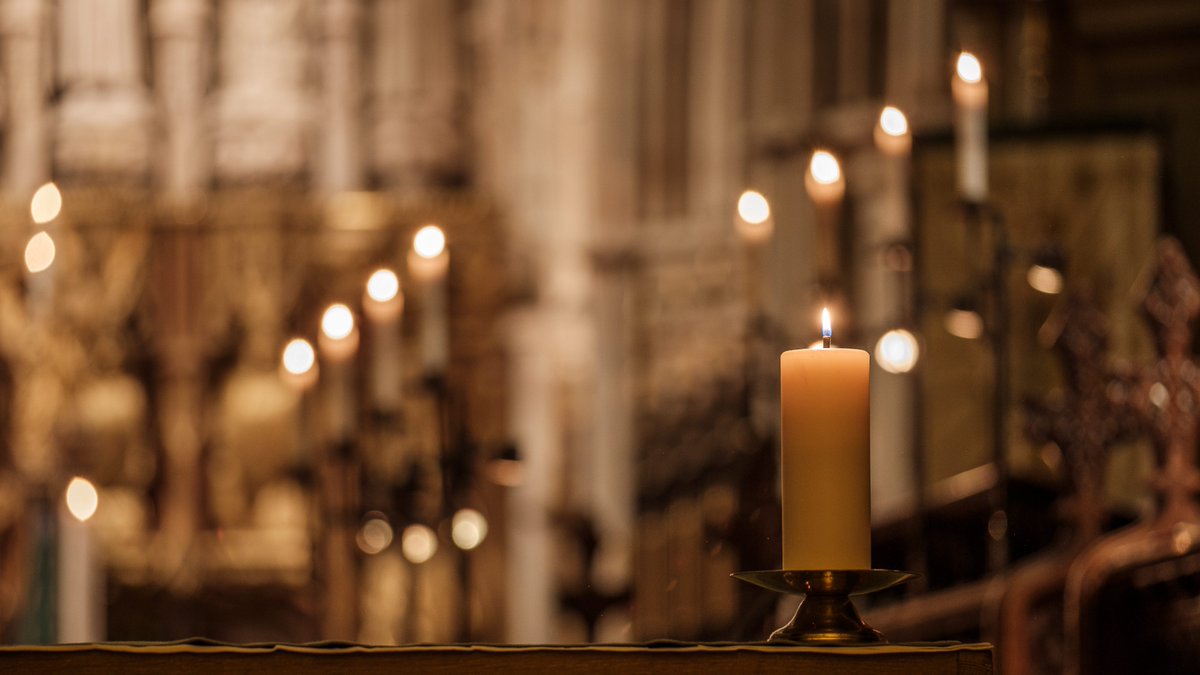 All are welcome to join us in person or online for a service of Compline and Benediction at 6pm this evening. Featuring the beautiful voices of the Merbecke Choir, it is the perfect way to finish the current week, while preparing for the week ahead. 📷 bit.ly/43W9HEj